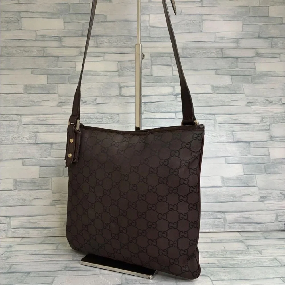 Gucci Chocolate Brown Crossbody Bag - Picture 2 of 9